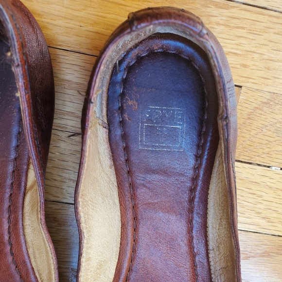 Frye Brown Flats sz 7 - Picture 4 of 6
